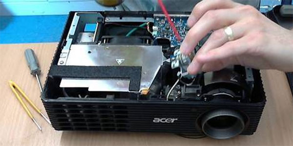 LED / LCD TV Repair Service